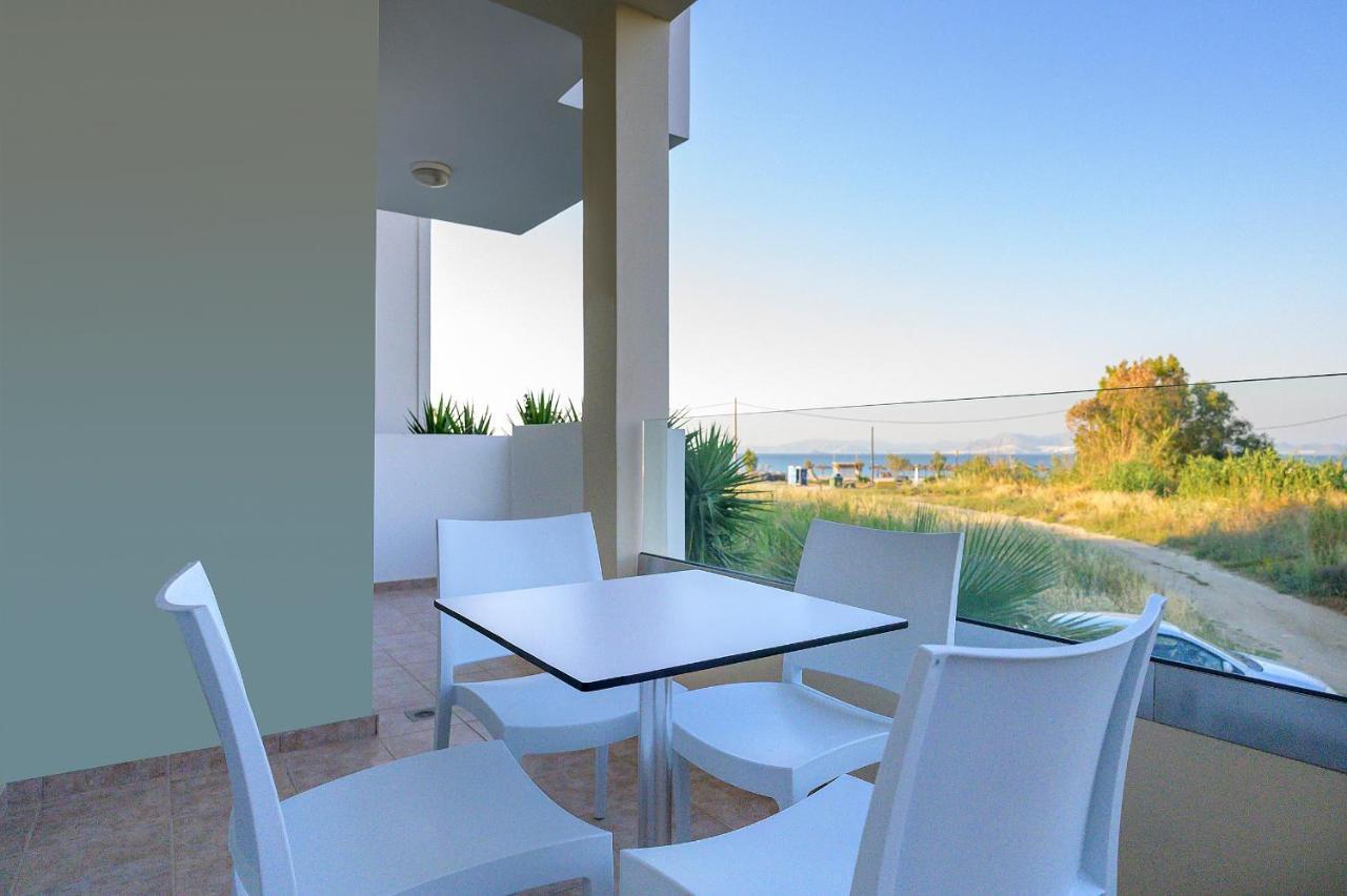Mythos Suites Hotel Tigkaki  Luaran gambar