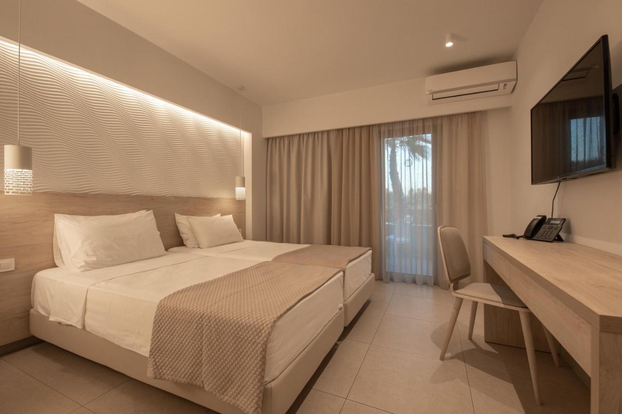 Mythos Suites Hotel Tigkaki  Luaran gambar
