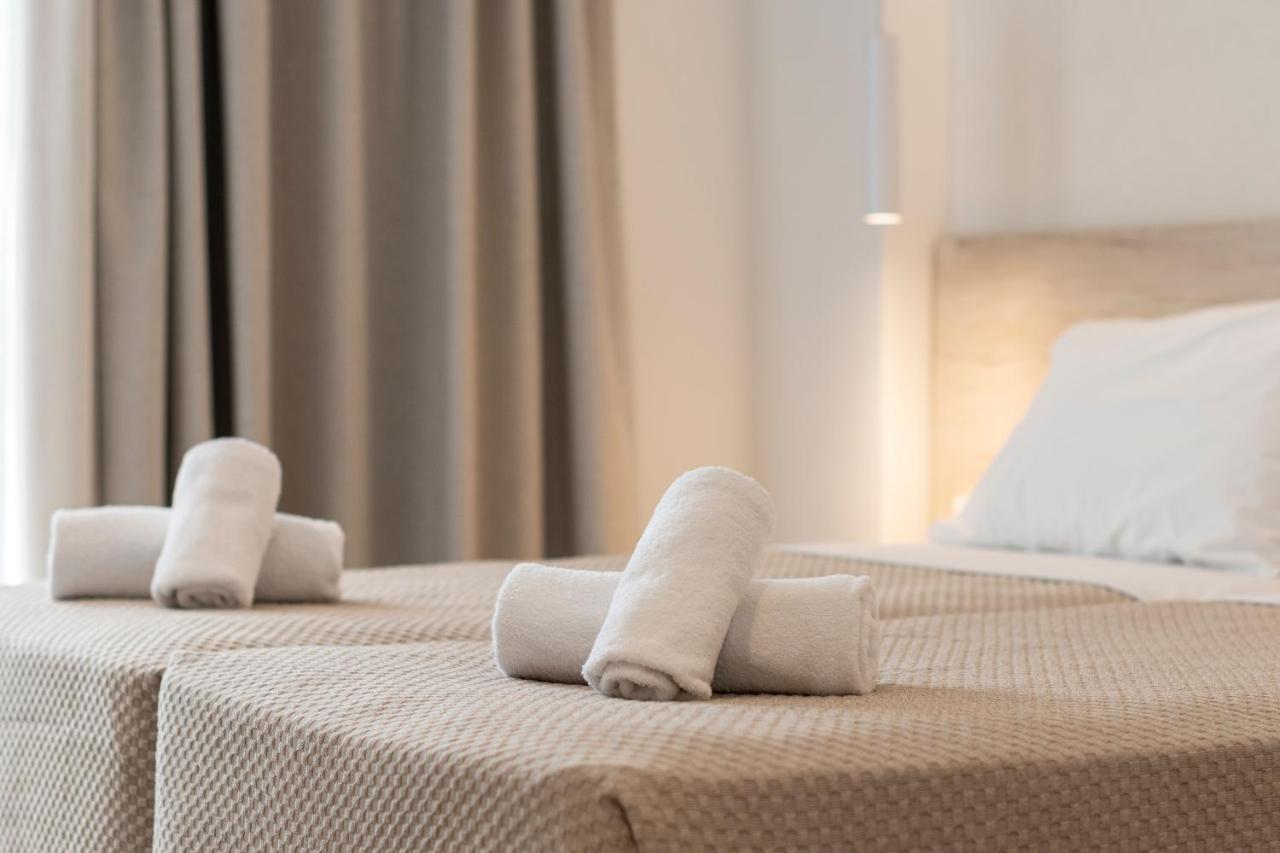 Mythos Suites Hotel Tigkaki  Luaran gambar