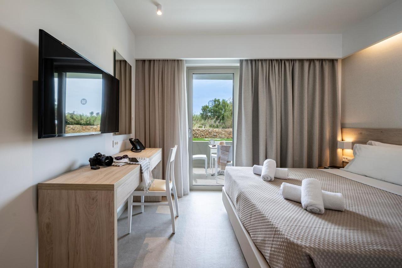 Mythos Suites Hotel Tigkaki  Luaran gambar