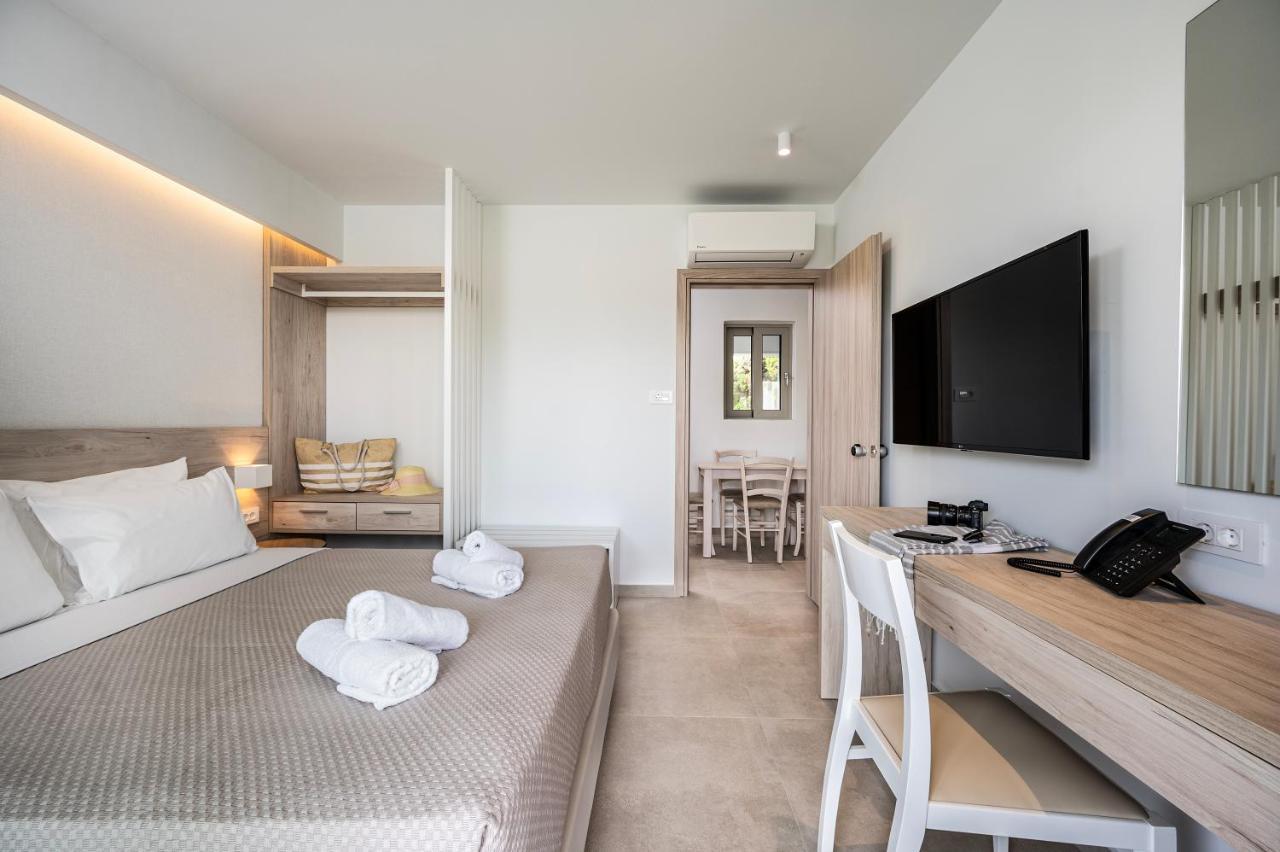Mythos Suites Hotel Tigkaki  Luaran gambar