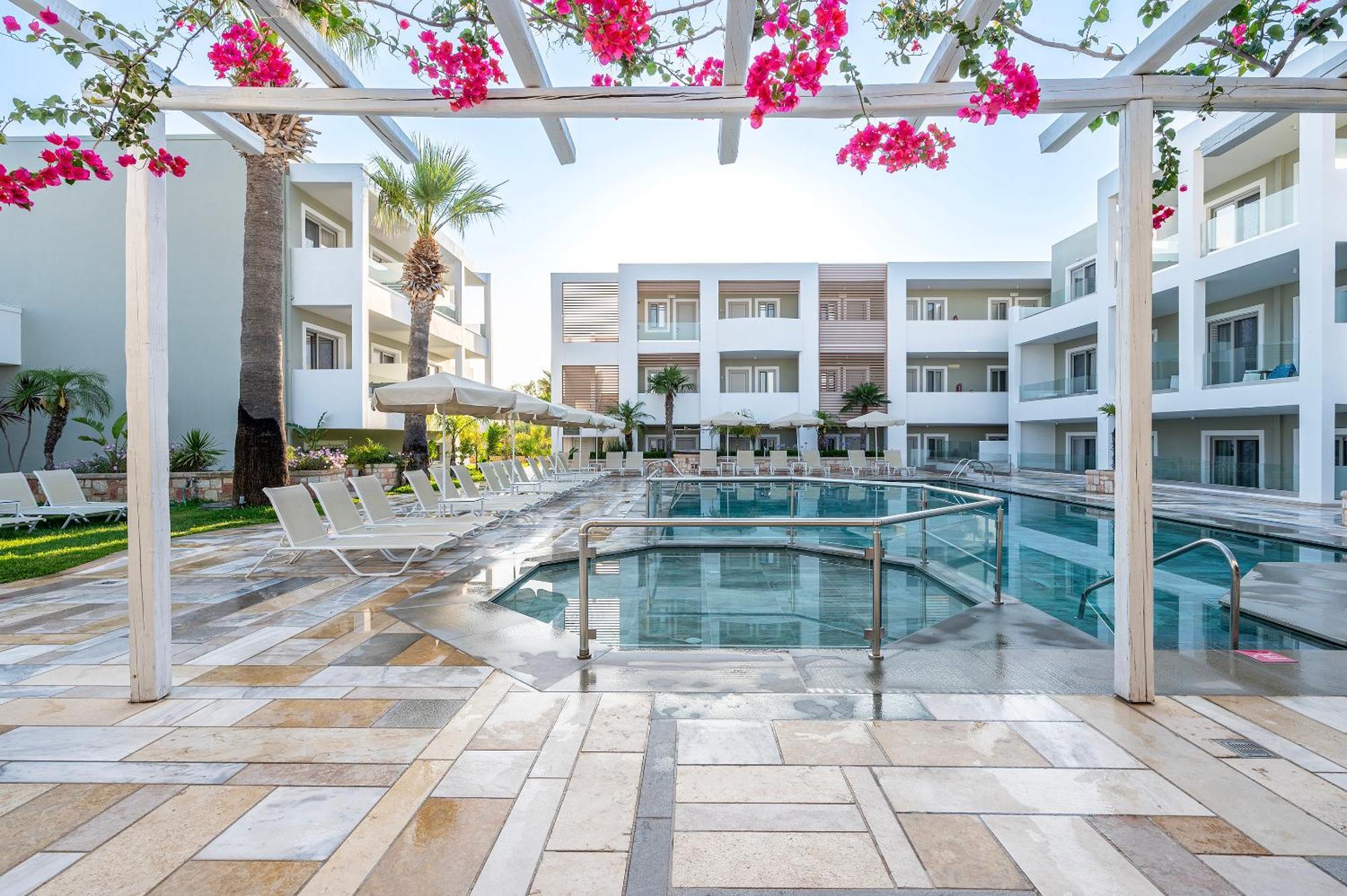 Mythos Suites Hotel Tigkaki  Luaran gambar
